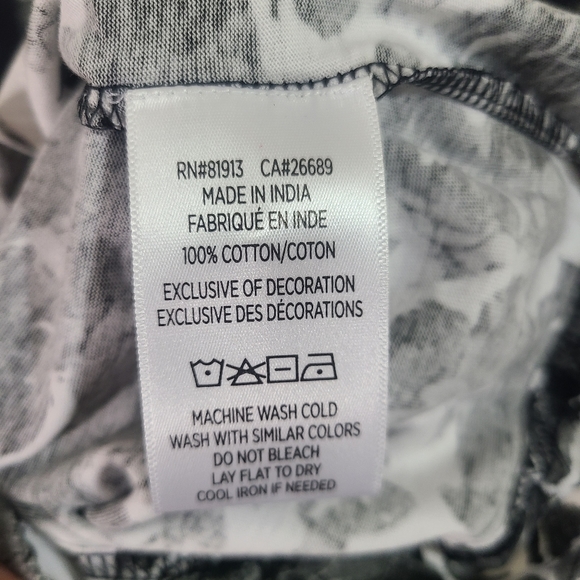 🌻 HOST PICK 🌻 NWT Men's Robert Graham Classic Fit Skull Polo size Large $98 - Picture 10 of 10